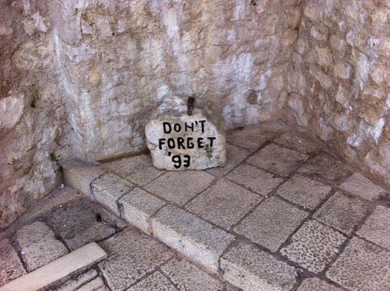 Sarajevo-Sociedad-Guerra-Dont-forget-93-Linne-magazine