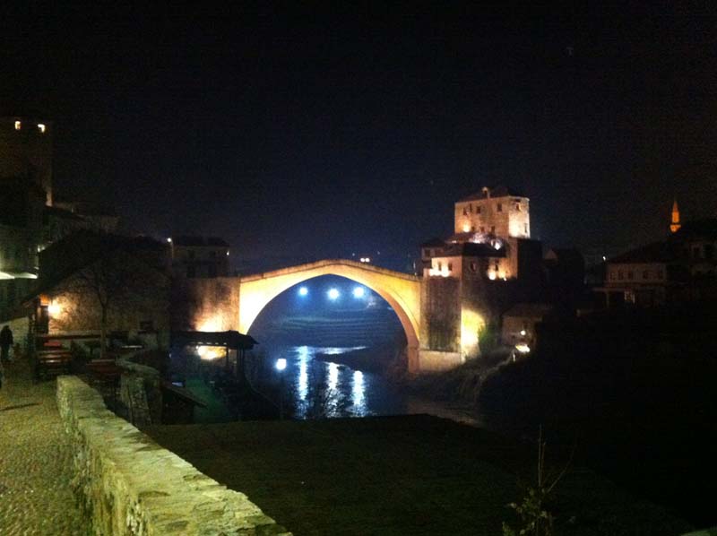 Sarajevo-Sociedad-Guerra-Puente-De-Mostar-Linne-magazine