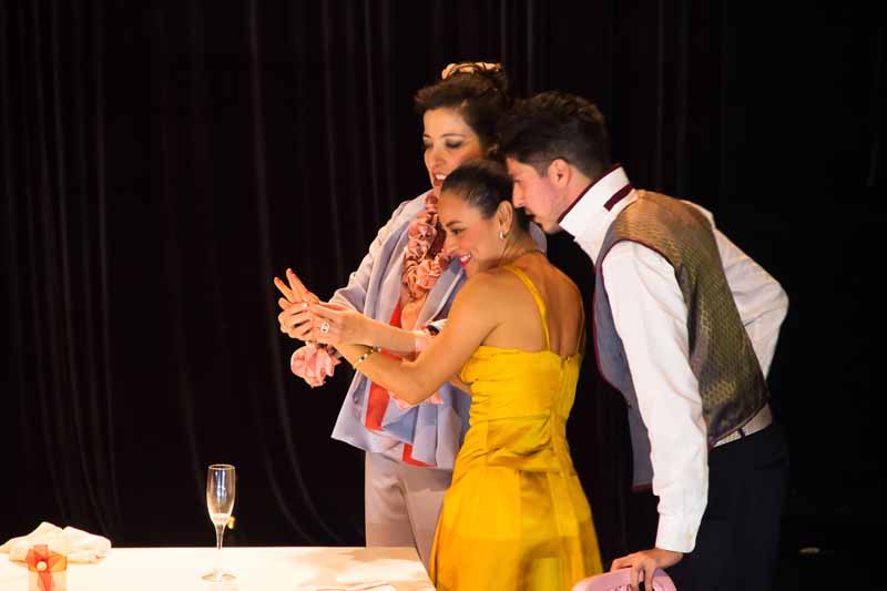 El inspector_teatro_linne_magazine2