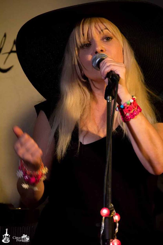 10394485_747429451974138_6235136684566221857_n