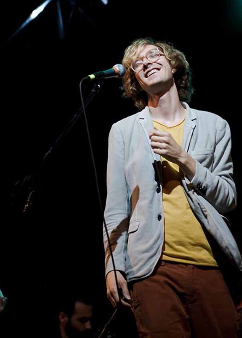 10672221_833410546678618_1417547436413565250_