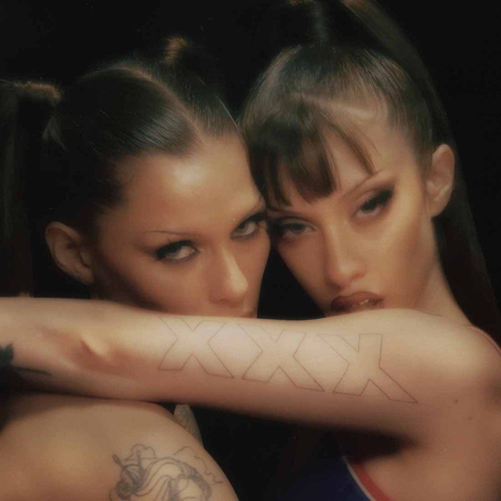 FIAH MIAU y Six Sex en la portada de su canción XOBXO