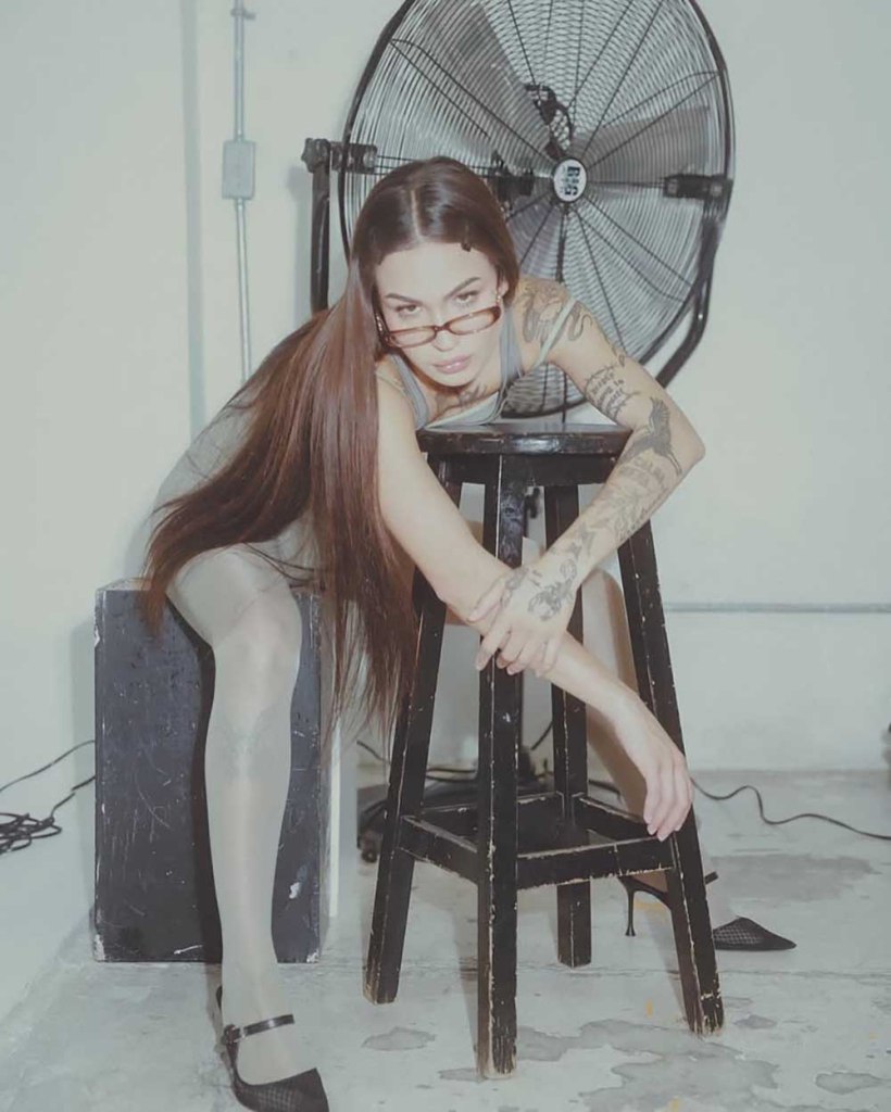 EMJAY, artista mexicana.