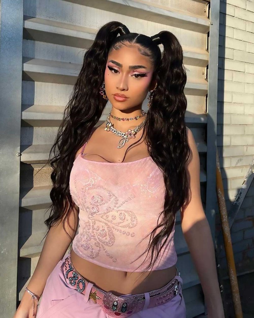 Paloma Mami, artista latina de reguetón. 