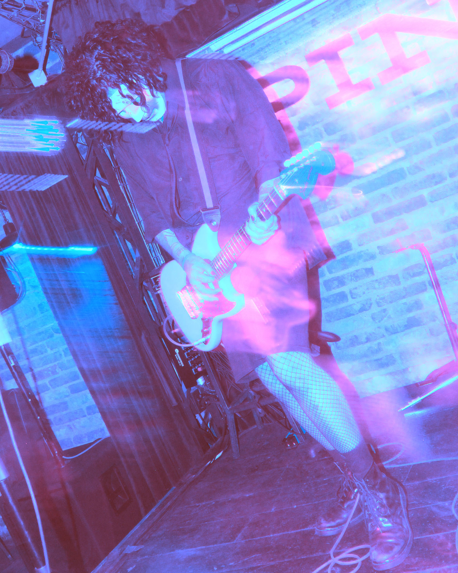 MINAKIM, banda de post punk y dark wave mexicana.